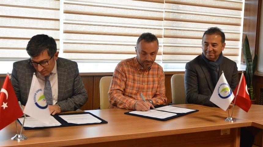 D&uuml;zce &Uuml;niversitesi mesleki astım araştırma projesi uygulama protokol&uuml;ne imza attı