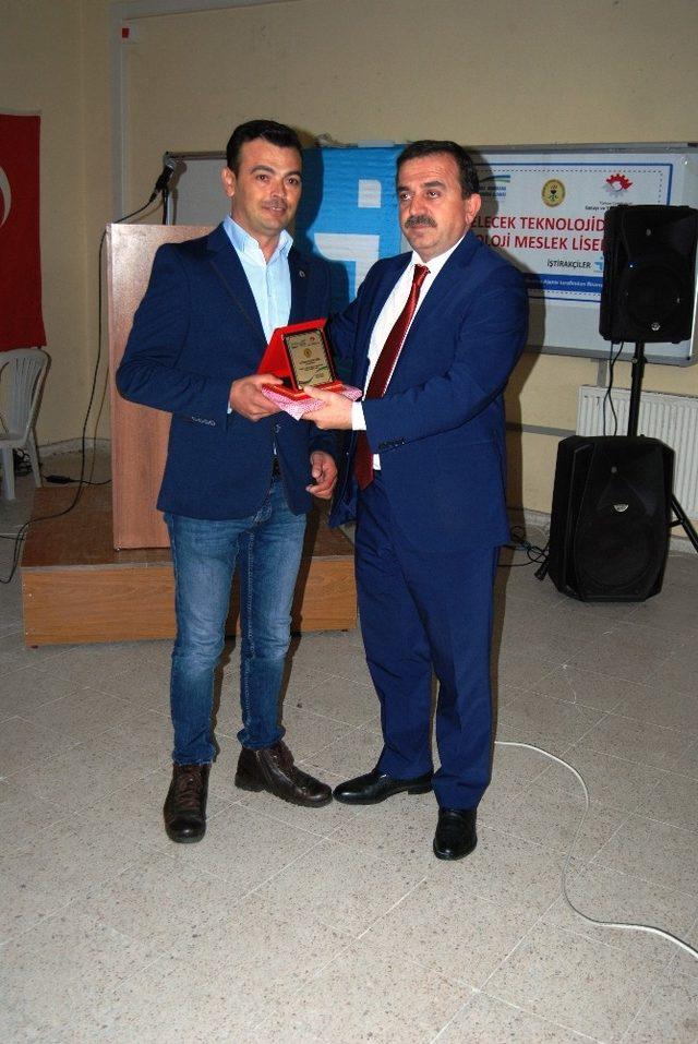 &lsquo;Gelecek Teknolojide Teknoloji Meslek Lisemde Projesi&rsquo; t&ouml;renle başladı 4