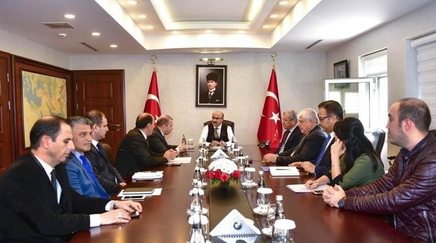 Vali Demirtaş: &ldquo;Adana&rsquo;nın zengin tarımsal potansiyelini en iyi şekilde değerlendireceğiz&rdquo;