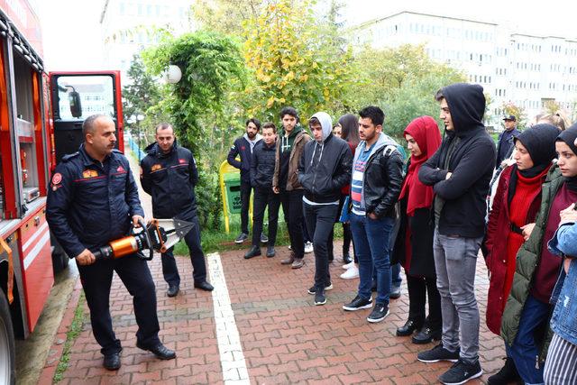 Yangın tatbikatında alarm sistemi çalışmadı, öğrenciler sözlü uyarıldı