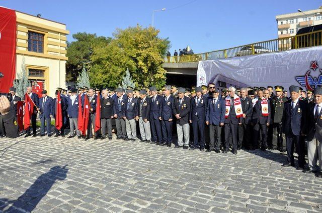 Atatürk’ün Diyarbakır’a gelişinin 81’inci yılı coşkuyla kutlandı