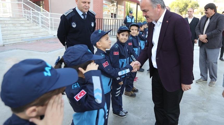 Pamukkale&rsquo;de okulları k&uuml;&ccedil;&uuml;k zabıtalar denetledi