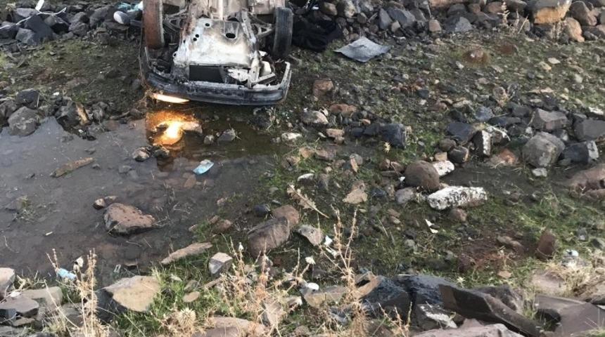 Şanlıurfa&rsquo;da otomobil şarampole u&ccedil;tu: 4 yaralı