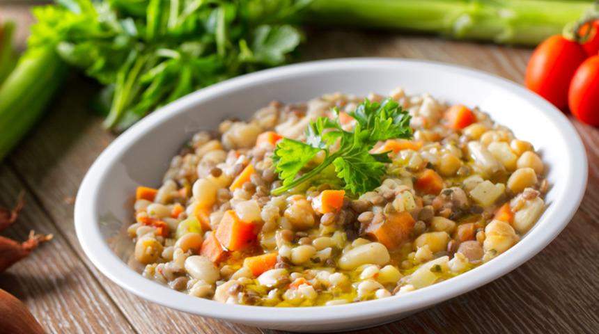 Yeşil mercimek çorbası tarifi: Pratik yeşil mercimek çorbası nasıl yapılır?  