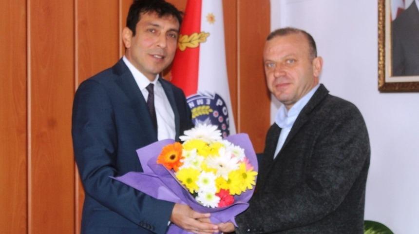 Balıkesir ASKF&rsquo;dan İl&ccedil;e Emniyet M&uuml;d&uuml;r&uuml; Coşkun&rsquo;a anlamlı teşekk&uuml;r