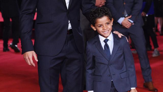 Ballon d'Or ödül töreninde Virgil van Dijk'tan Ronaldo'ya şok gönderme