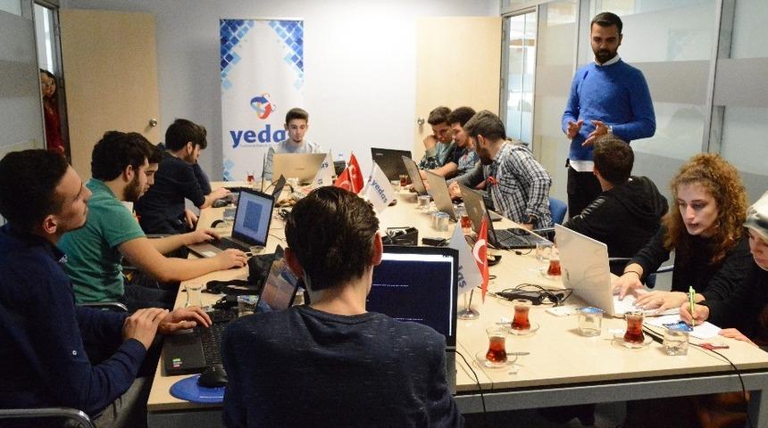 Nitelikli insan kaynağı yetiştirilmesi i&ccedil;in at&ouml;lye &ccedil;alışması