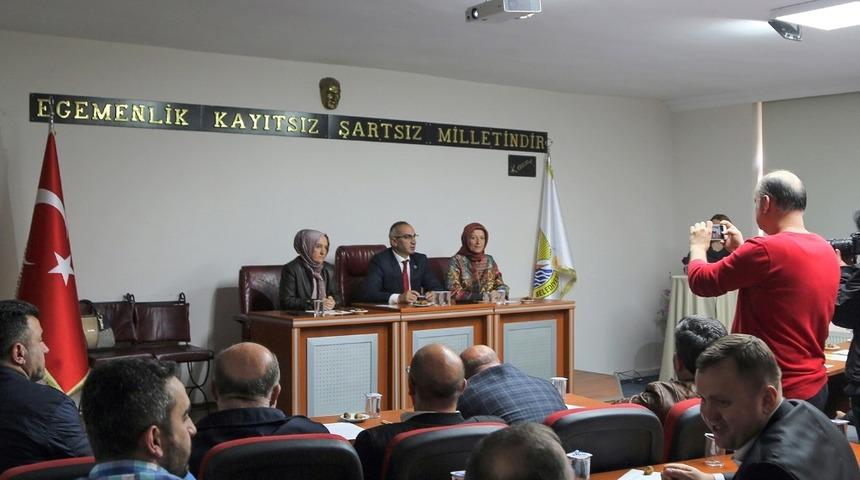 Milli g&uuml;reş&ccedil;i Metehan Başar&rsquo;ın ismi spor kompleksine verildi