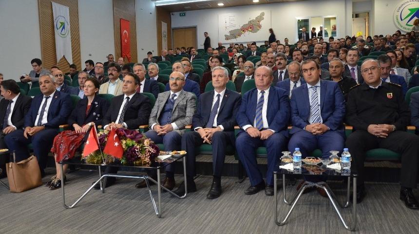 Adana&rsquo;da gazetecilere y&ouml;nelik eğitim