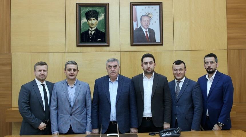 Akademi Sakaryaspor platformunun &uuml;yelerinden To&ccedil;oğlu&rsquo;na ziyaret