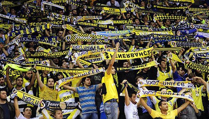 Fenerbahçe marşları sözleri: Sarı kanaryaların statları inlettiği Fenerbahçe marşları ve tezahüratları