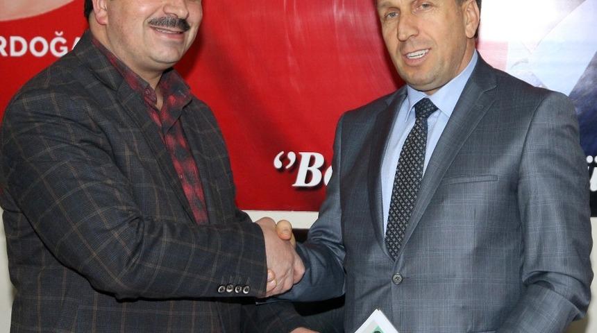 Doğan Pasinler&rsquo;e aday adayı oldu