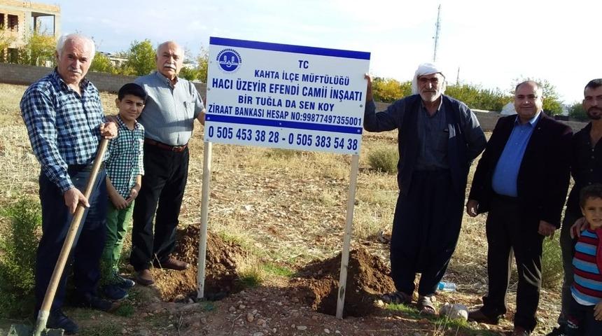 Yapımına başlanılacak Hacı &Uuml;zeyir Efendi Cami yardım bekliyor