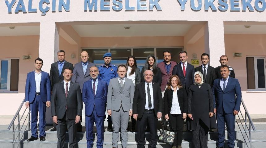 KAY&Uuml; Rekt&ouml;r&uuml; Karamustafa, Pınarbaşı Suna Yal&ccedil;ın MYO&rsquo;da İncelemelerde Bulundu