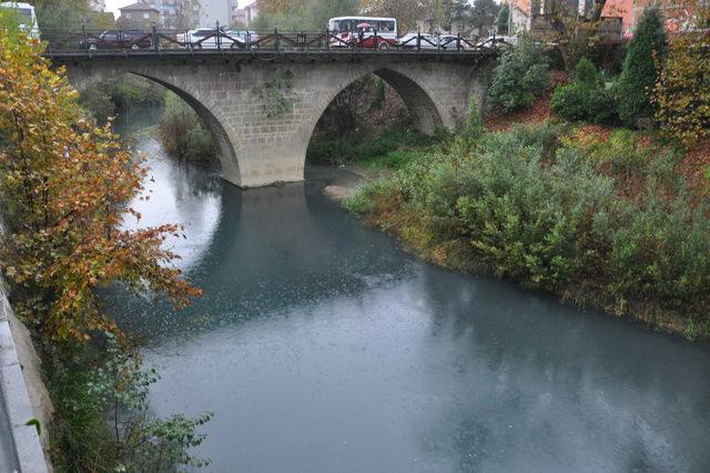 Bartın Irmağı siyah akıyor