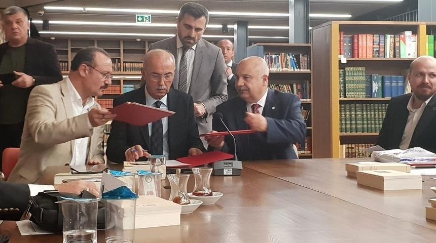 Adıyaman &Uuml;niversitesi ile İBTAV arasında iş birliği protokol&uuml; imzalandı