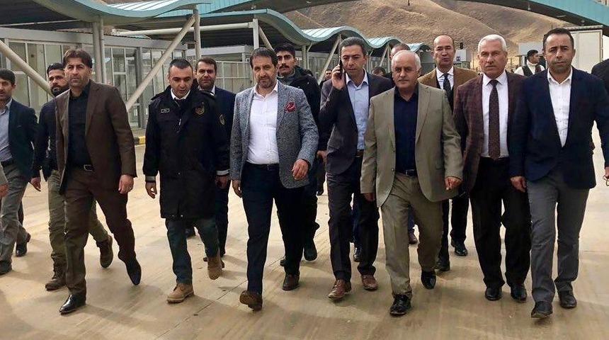 Başkan Gür, Esendere Gümrük Kapısında incelemelerde bulundu