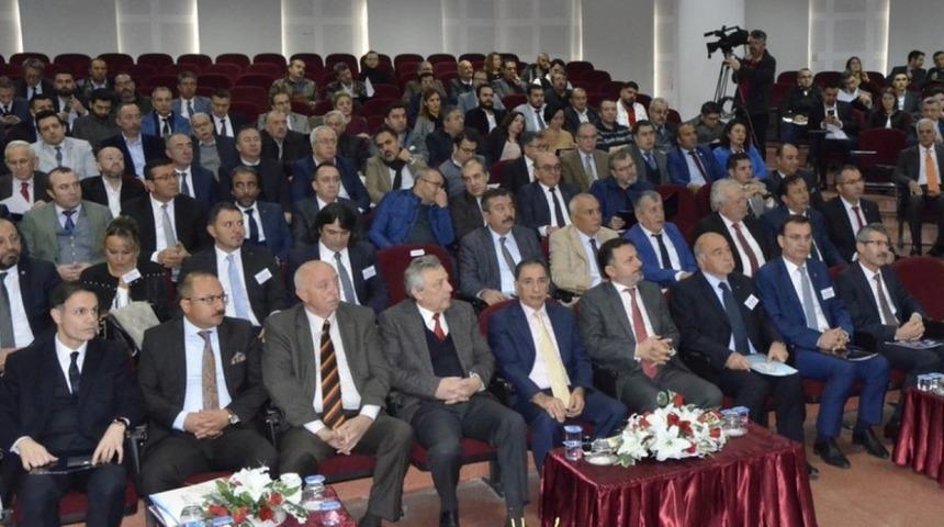 Rekt&ouml;r G&ouml;ren: &Uuml;niversitemiz hen&uuml;z daha keşfedilememiş bir zenginliğe sahiptir