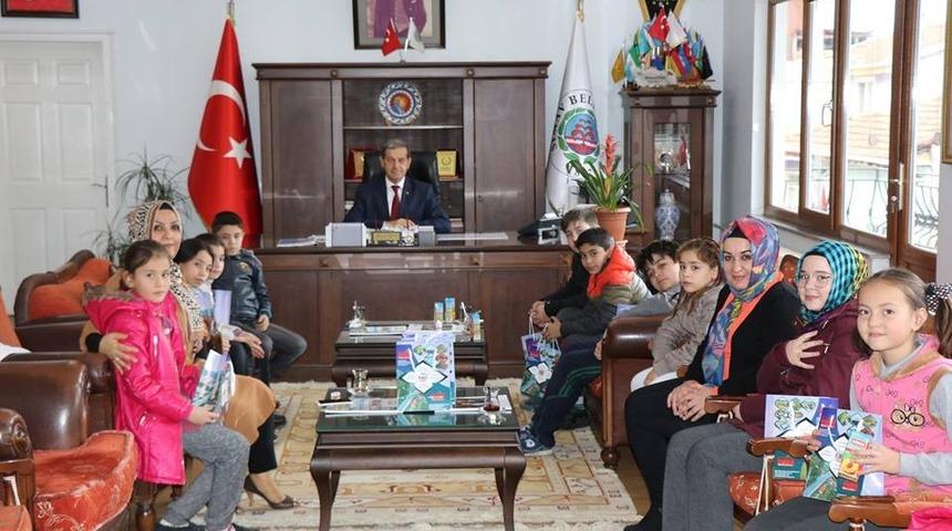 Simav Sosyal Hizmetler Merkezinden Başkan &Ouml;zkan&rsquo;a ziyaret