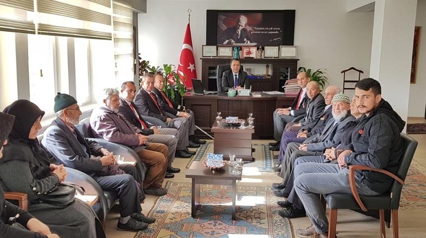 Şehit aileleri ve gazilerden Kaymakamı Kapankaya&rsquo;ya hayırlı olsun ziyareti