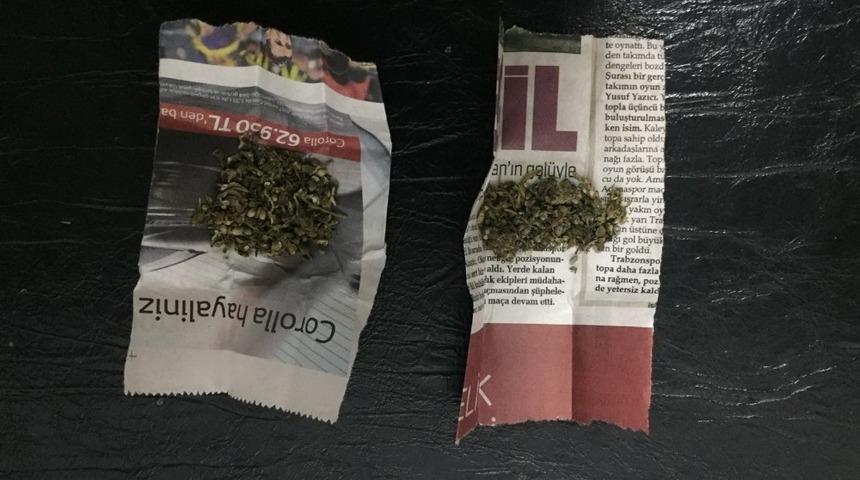 Jandarma ekipleri uyuşturucuya ge&ccedil;it vermiyor