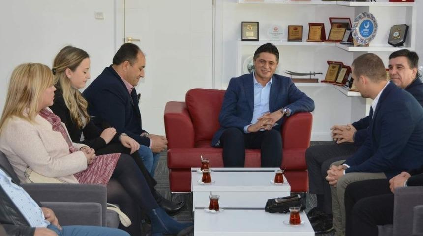 Kardeş belediye Radoviş’den heyet Aliağa’da