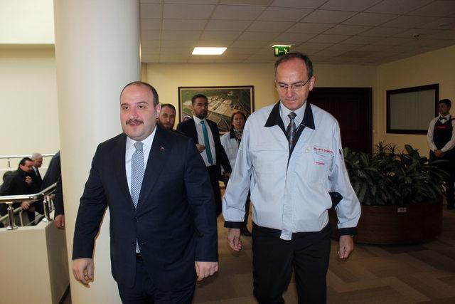 Bakan Varank: Hibrit ve elektrikli araçları desteklemeye devam edeceğiz