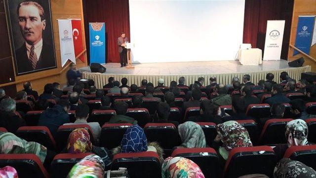 Türkiye Diyanet Vakfı, Hakkari’de program düzenledi