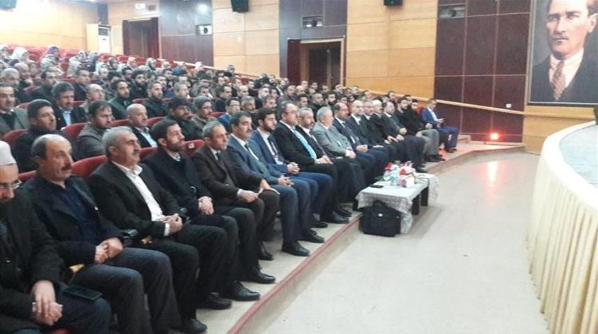 T&uuml;rkiye Diyanet Vakfı, Hakkari&rsquo;de program d&uuml;zenledi