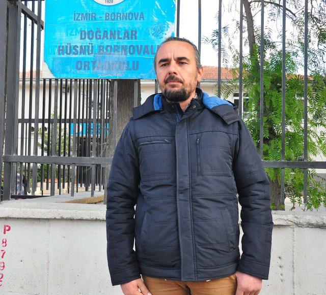 İzmir de &ouml;ğrencinin ağabeyinden &ouml;ğretmene saldırı 4