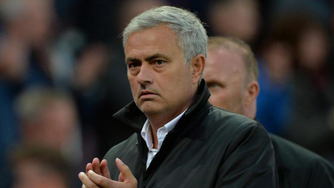 Jose Mourinho ısrarla Milan Skriniar'ı Manhester United'da g&ouml;rmek istiyor