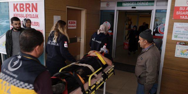 AK Parti Kadın Kolları Başkanı'nın cipine çarpan motosikletli yaralandı