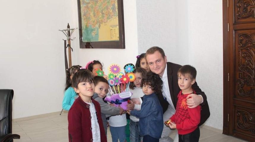 Anaokulu öğrencilerinden Kaymakam Koşansu’ya ziyaret