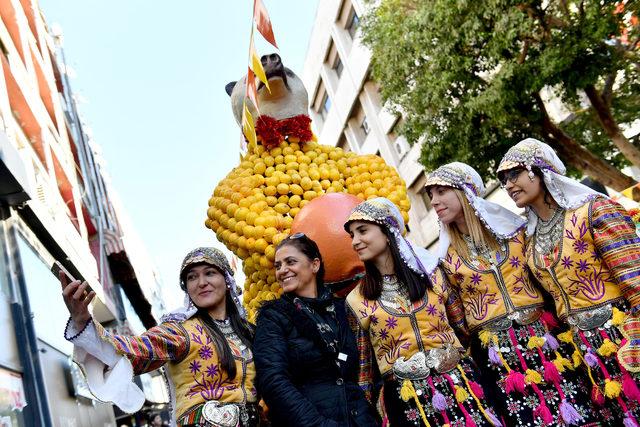 Mersin&rsquo;i festival heyecanı kapladı 1