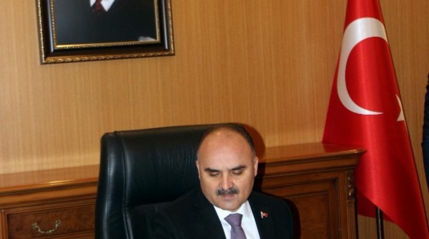 Vali Günaydın görevine başladı