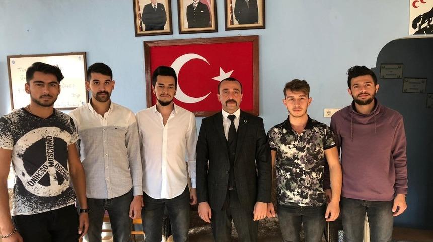 &Uuml;lk&uuml;c&uuml;ler uyuşturucuya karşı vatandaşları bilgilendirdi