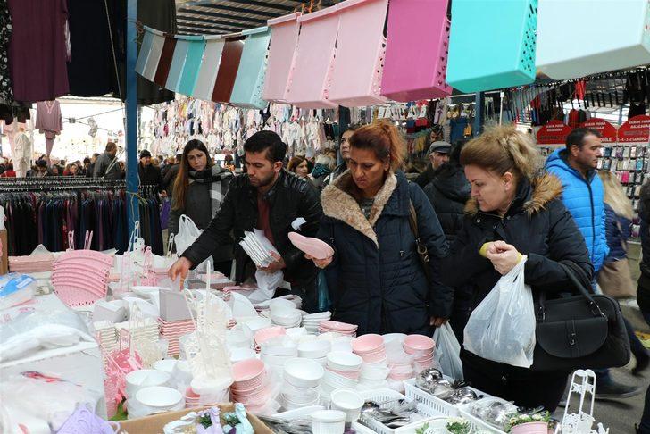 Akın akın gelip alışveriş yapıyorlar! Esnaf çareyi buldu G1