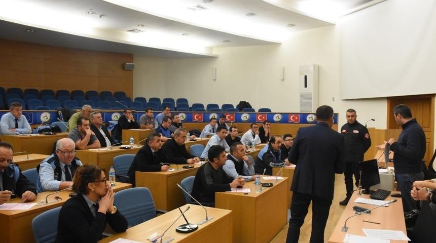 Zabıta ve itfaiye personeli sınava girdi