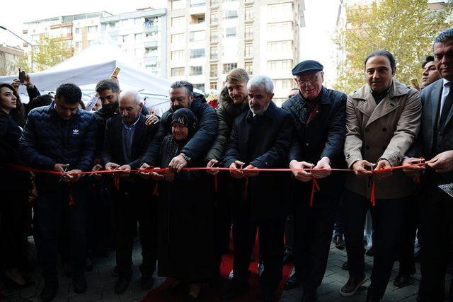 Esstore mağazası a&ccedil;ıldı 2