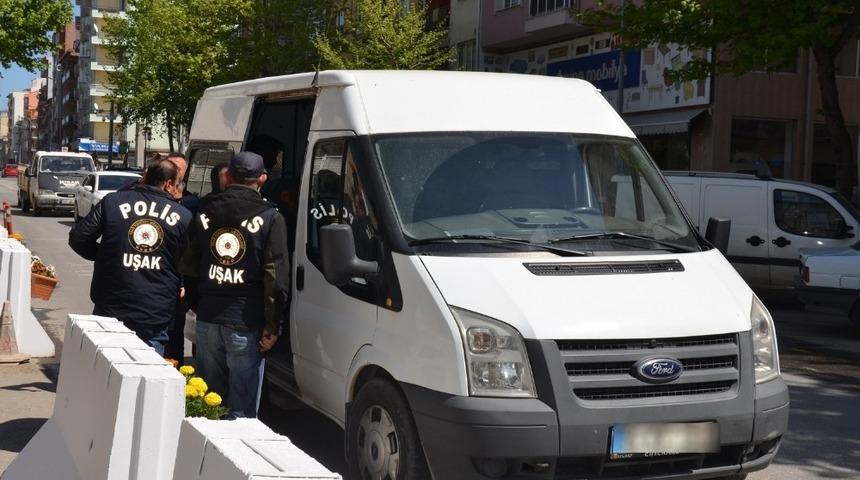 Uşak’ta yakalanan 63 şahıstan 22’si tutuklandı