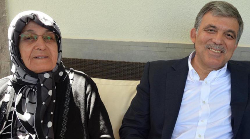 Abdullah G&uuml;l'&uuml;n annesi ameliyat oldu