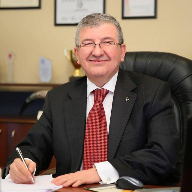 Uşak'ta AK Parti'den belediye başkanlığı için 22 başvuru