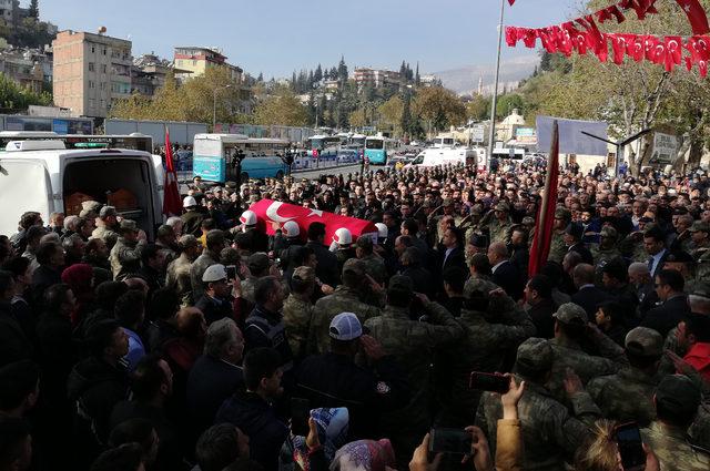 Şehit Cemil Kaçmaz, gözyaşlarıyla uğurlandı