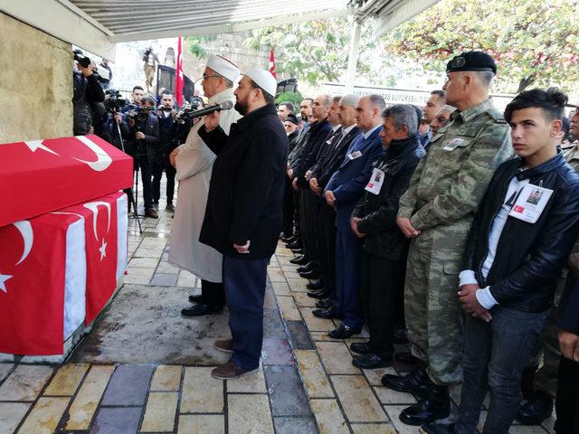 Şehit Cemil Kaçmaz, gözyaşlarıyla uğurlandı