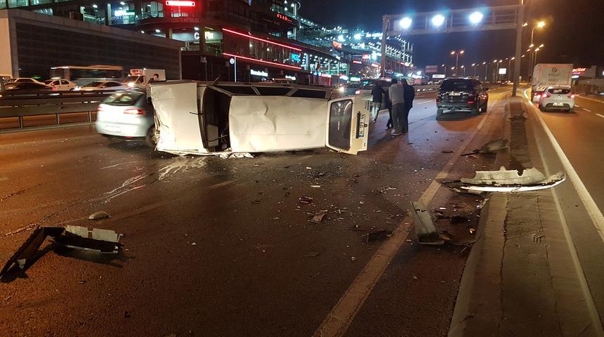 Beylikdüzü'nde zincirleme kaza!