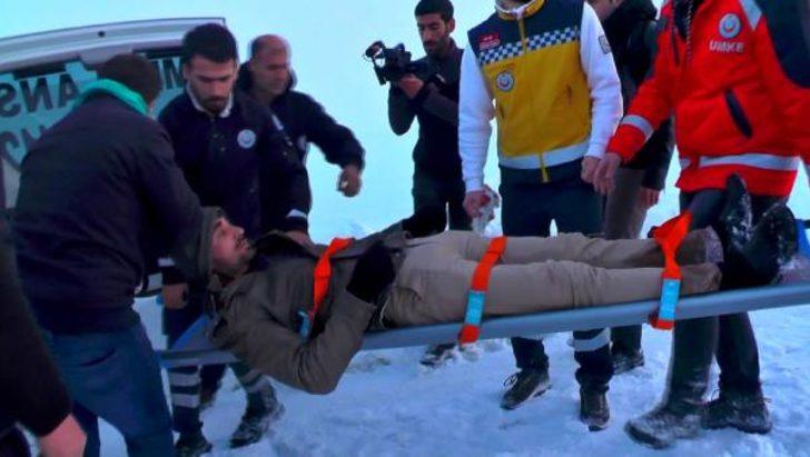 Muş'ta, 'çığ' düşünce mahsur kalan 11 kişi kurtarıldı G4