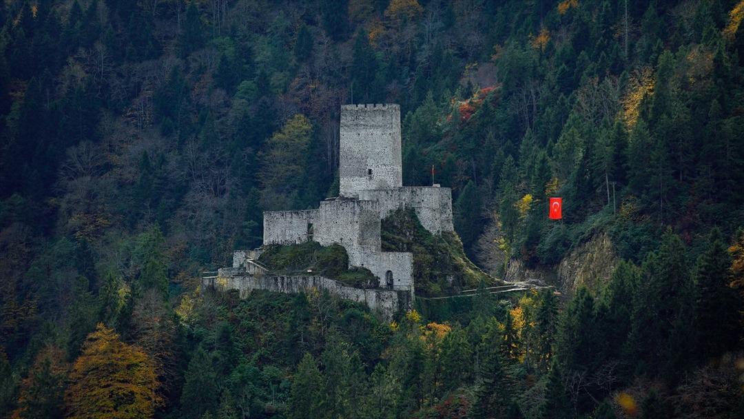 Doğaseverlerin Ka&ccedil;karlar'daki durağı Zil Kale 