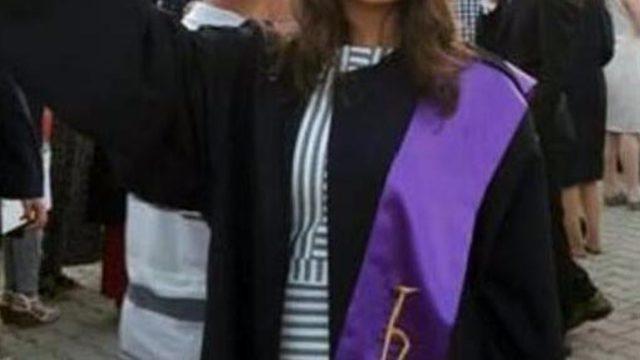 Kazada ölen psikolog, gözyaşları arasında toprağa verildi