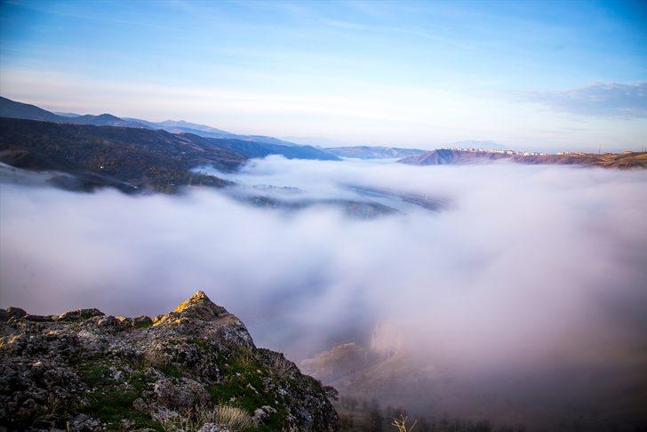 Tarihi ilçe Palu'da sonbahar ve sis güzelliği  G3