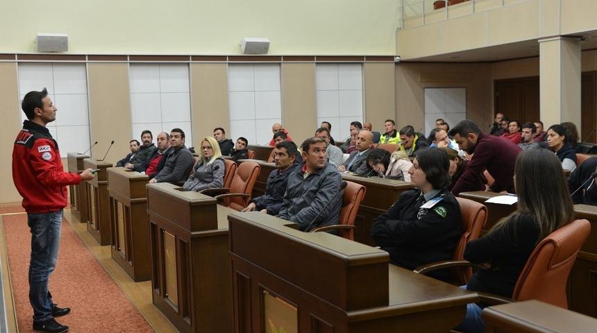 AKUT&rsquo;tan temel yangın g&uuml;venliği eğitimi
